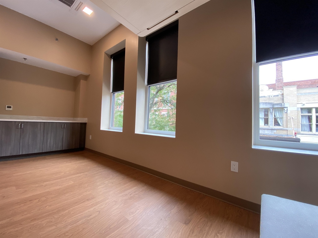 83 Hanover - Photo 17