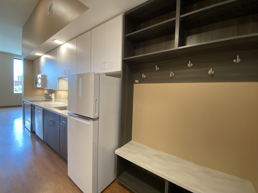 83 Hanover - Photo 16