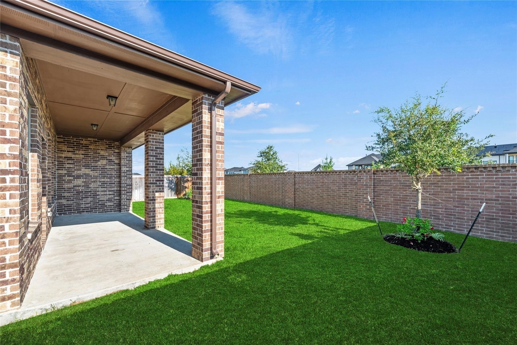 19914 Valentina Pointe Drive - Photo 4
