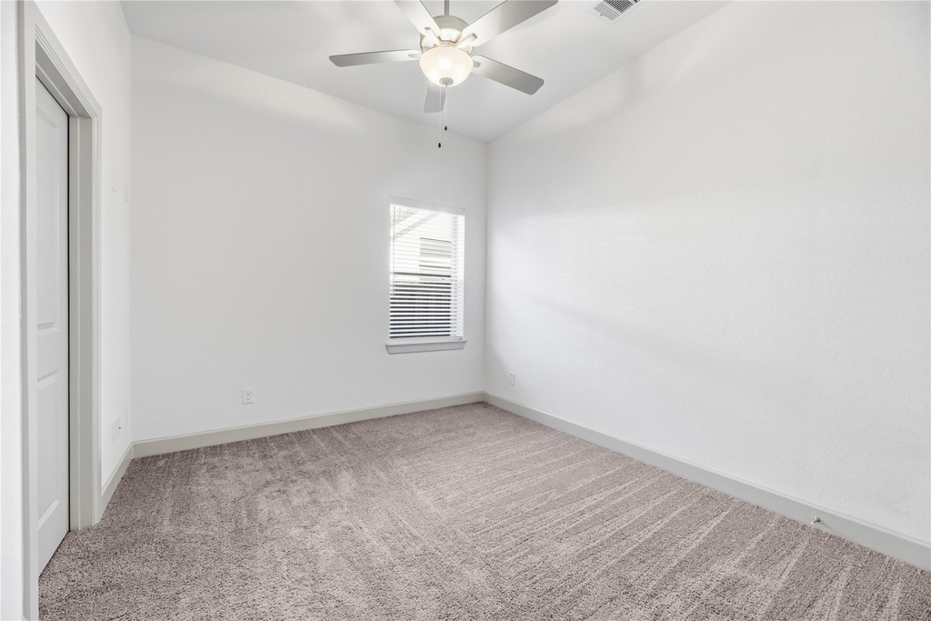 19914 Valentina Pointe Drive - Photo 20