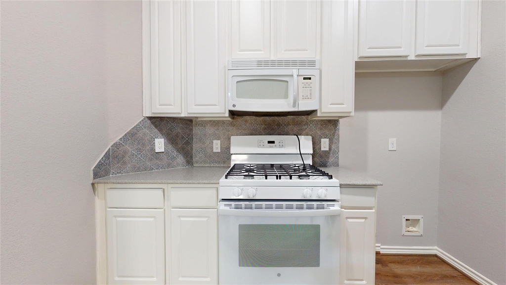 1214 Sand Pines - Photo 29