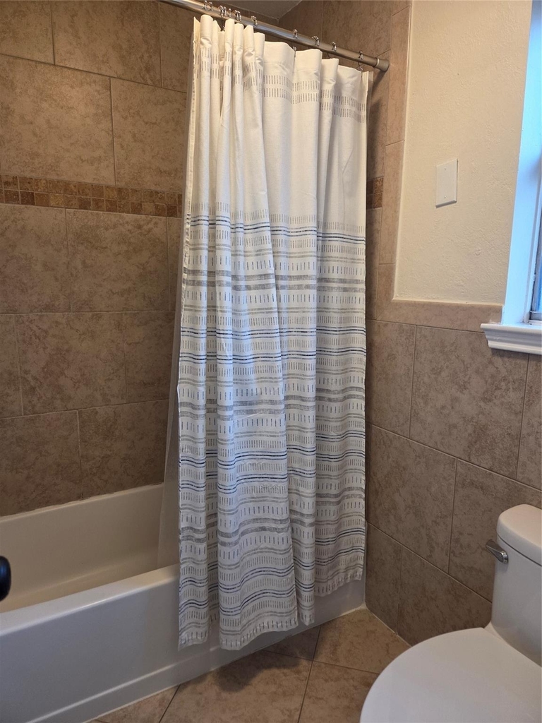 15214 Beechnut Street - Photo 10