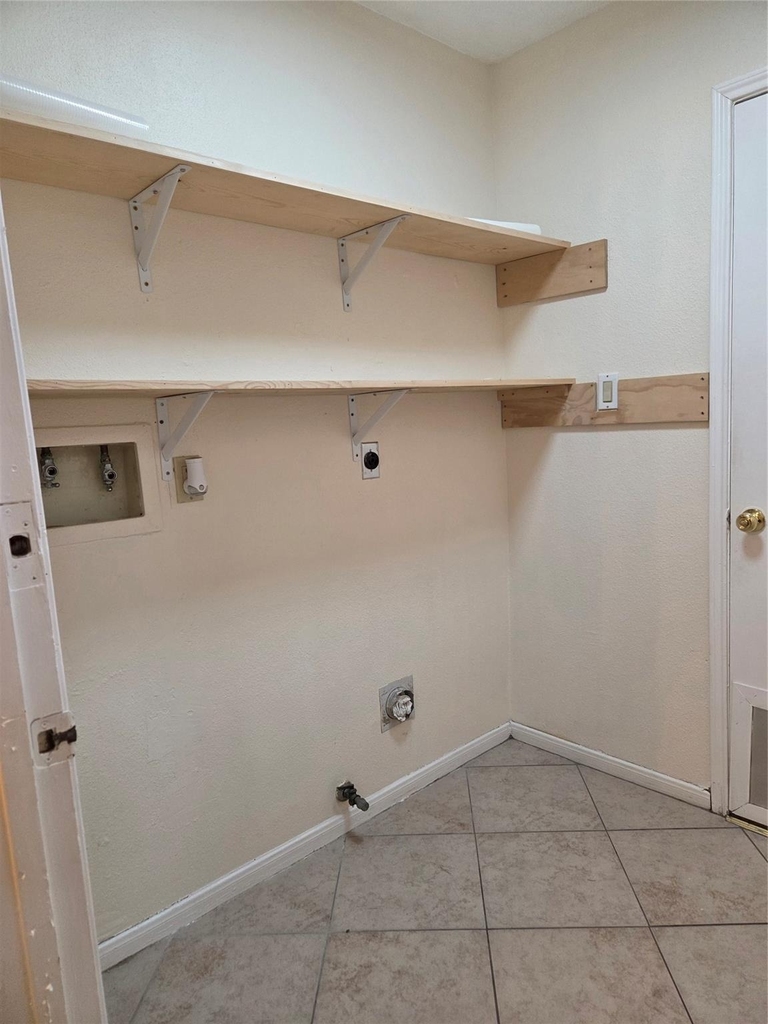 15214 Beechnut Street - Photo 4