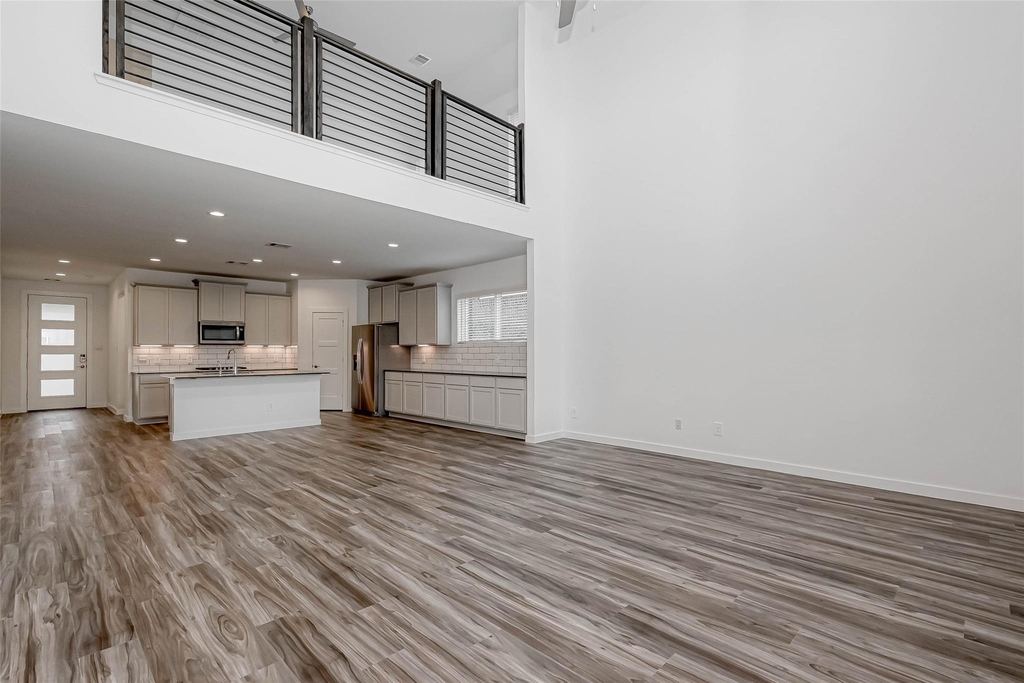 14315 Yellow Hawthorn Court - Photo 5