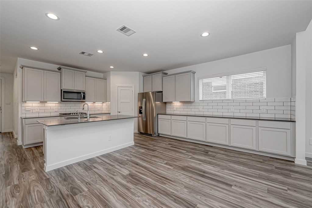 14315 Yellow Hawthorn Court - Photo 10