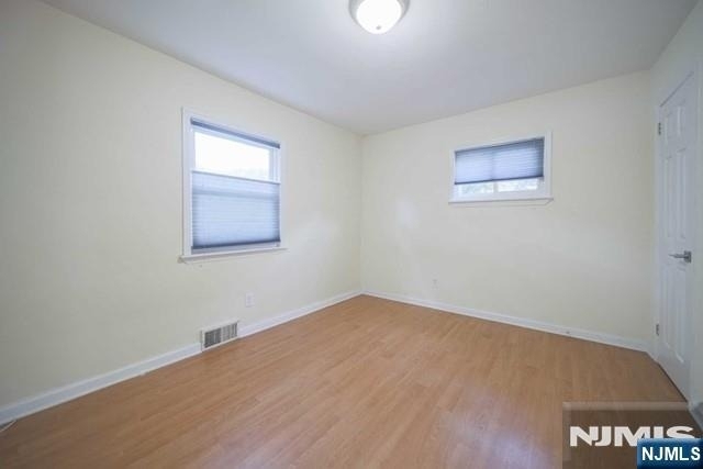 322 Hickory - Photo 17