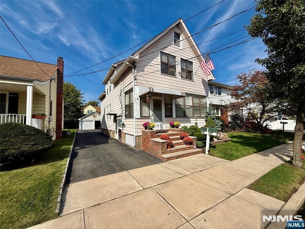 159 Market - Photo 1