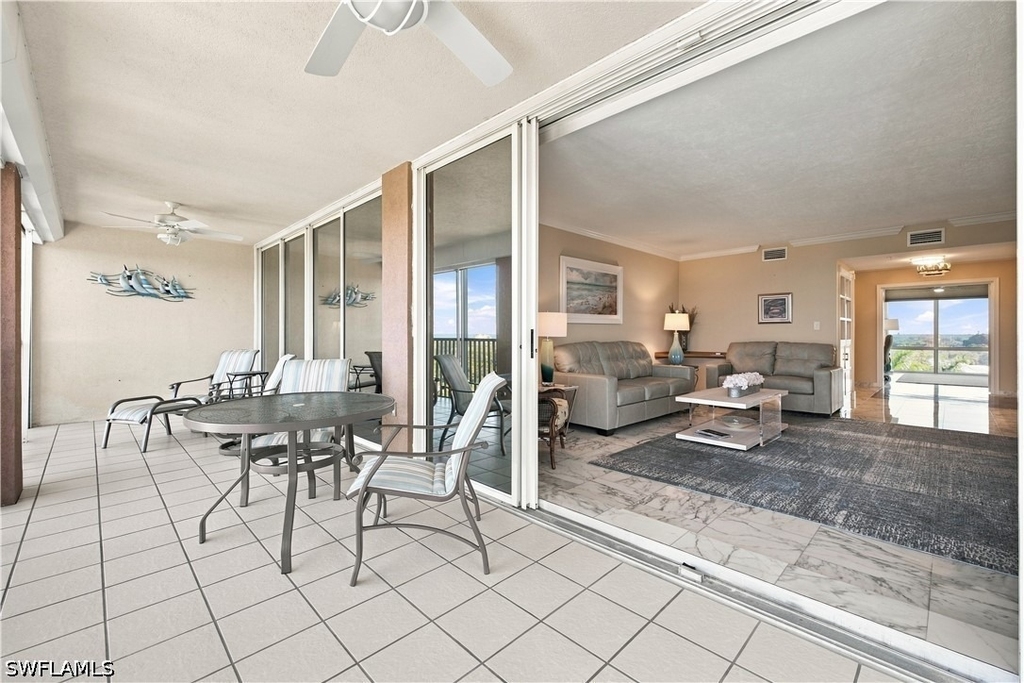 7515 Pelican Bay Boulevard - Photo 10