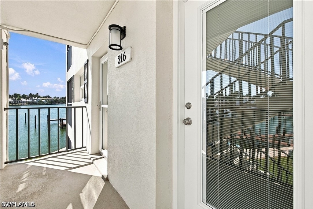222 Harbour Drive - Photo 0