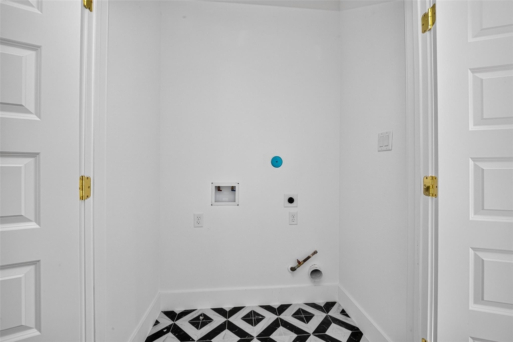 9309 Caddo Road - Photo 22