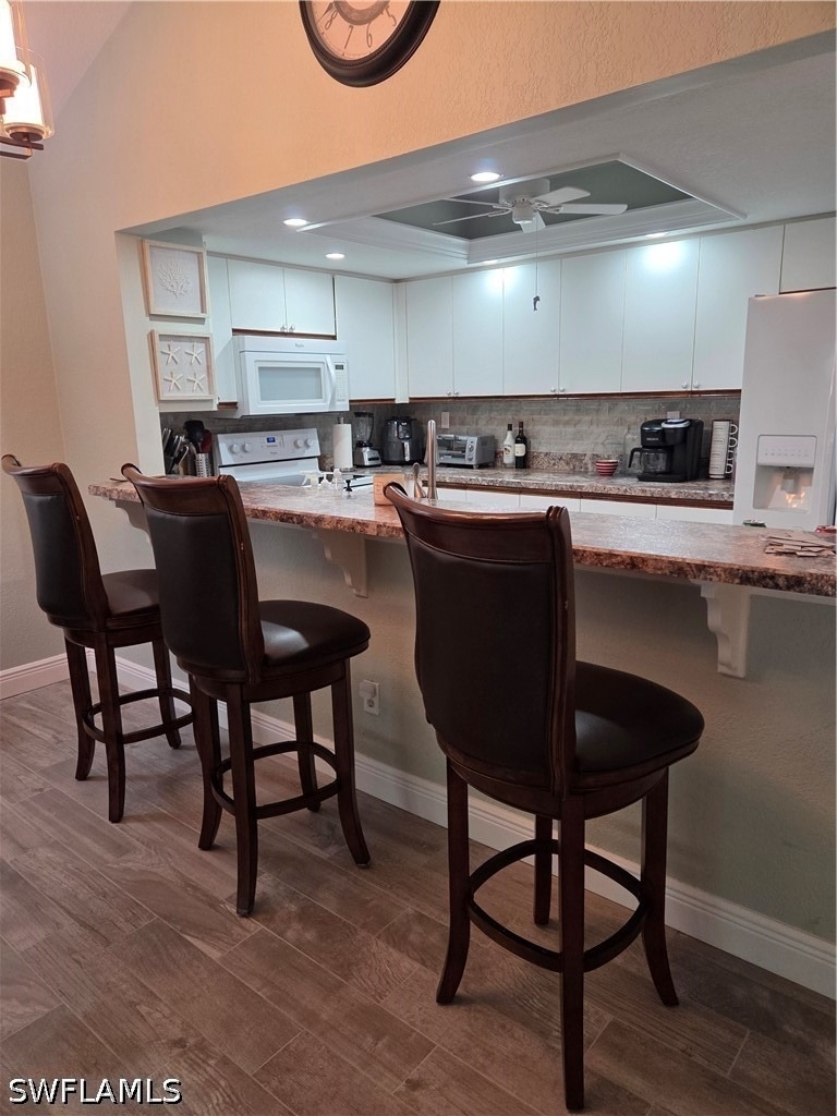 22161 Tallwood Court - Photo 5