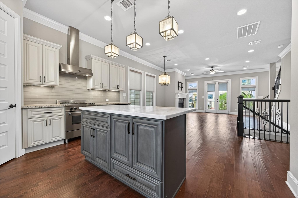 1429 W 21st Street - Photo 8