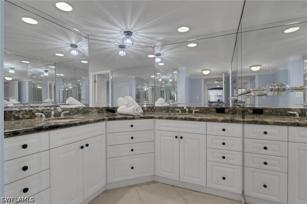 280 S Collier Boulevard - Photo 26