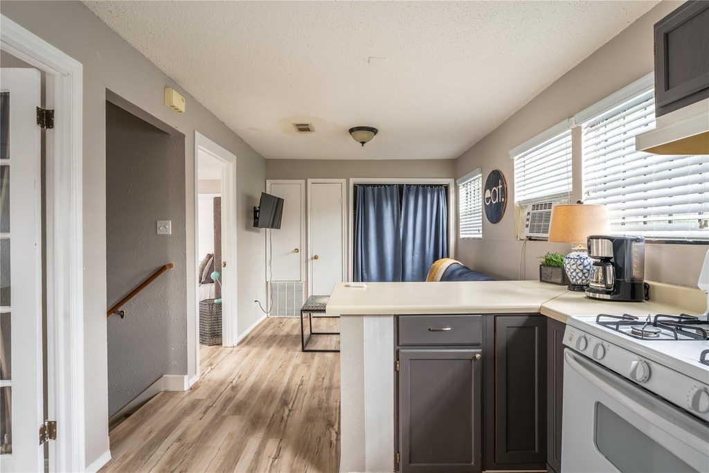3019 Prospect Street - Photo 6