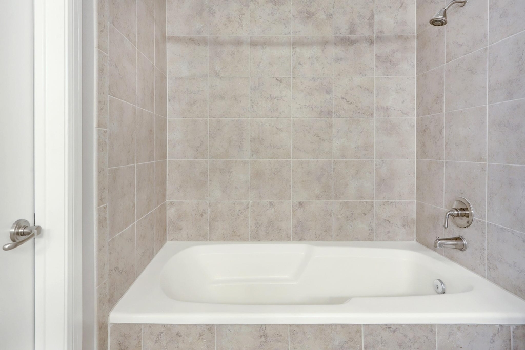 300 St Joseph Parkway - Photo 12