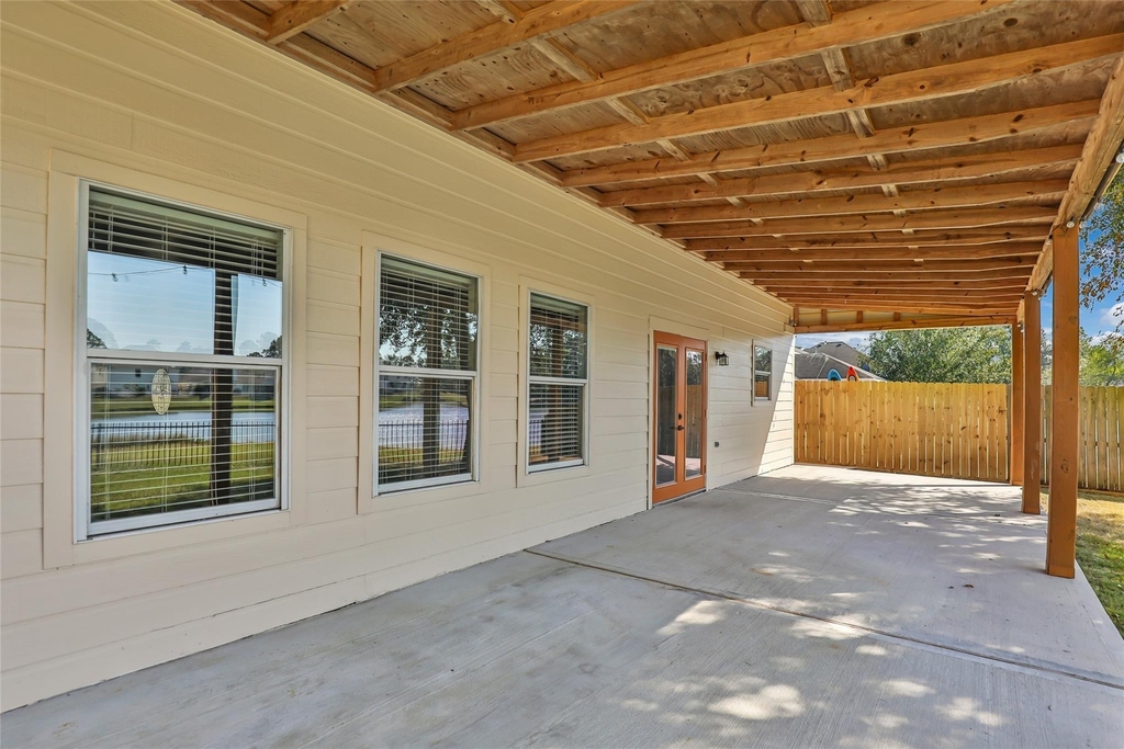 639 Trail Springs Court - Photo 37
