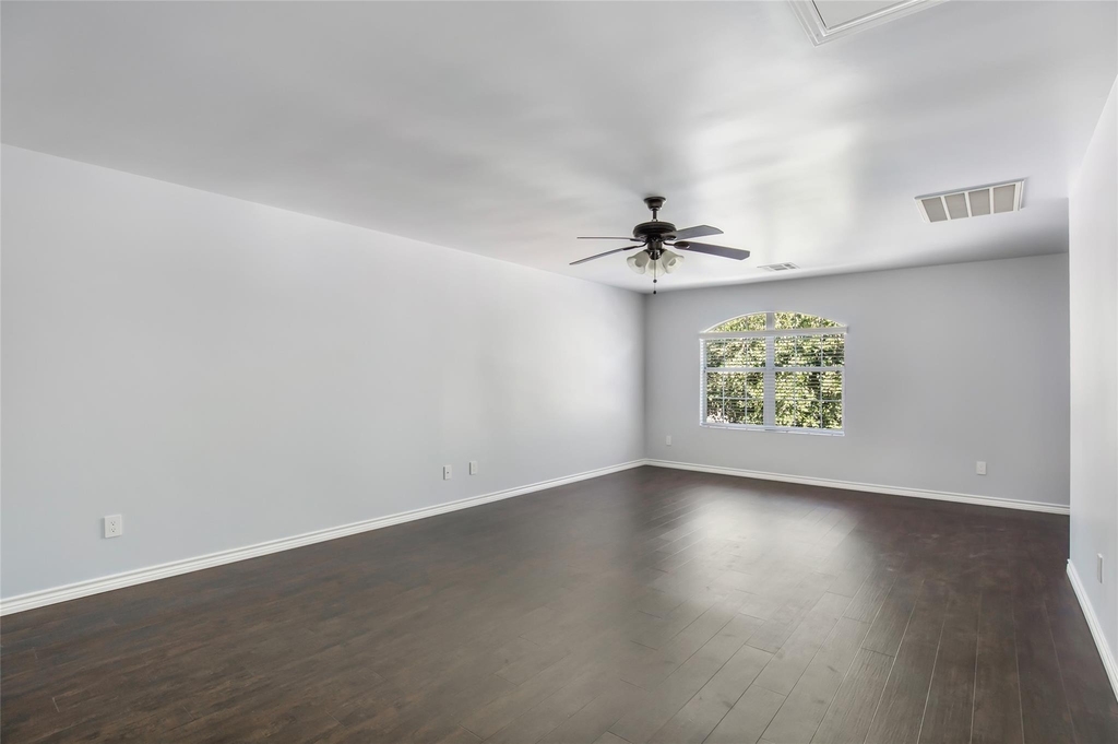 639 Trail Springs Court - Photo 28