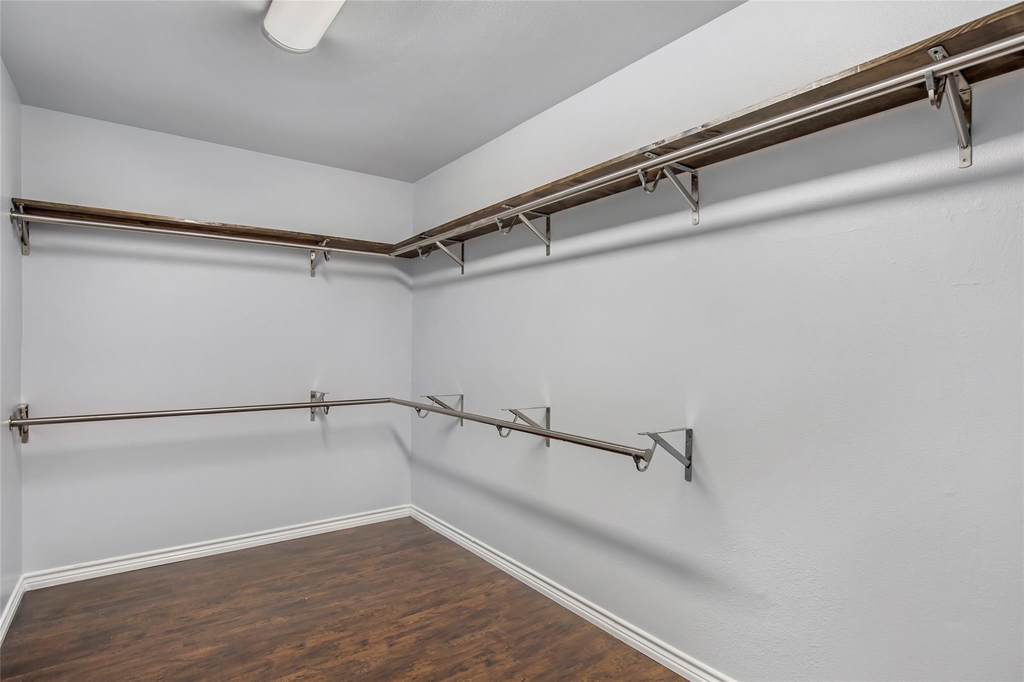 639 Trail Springs Court - Photo 25