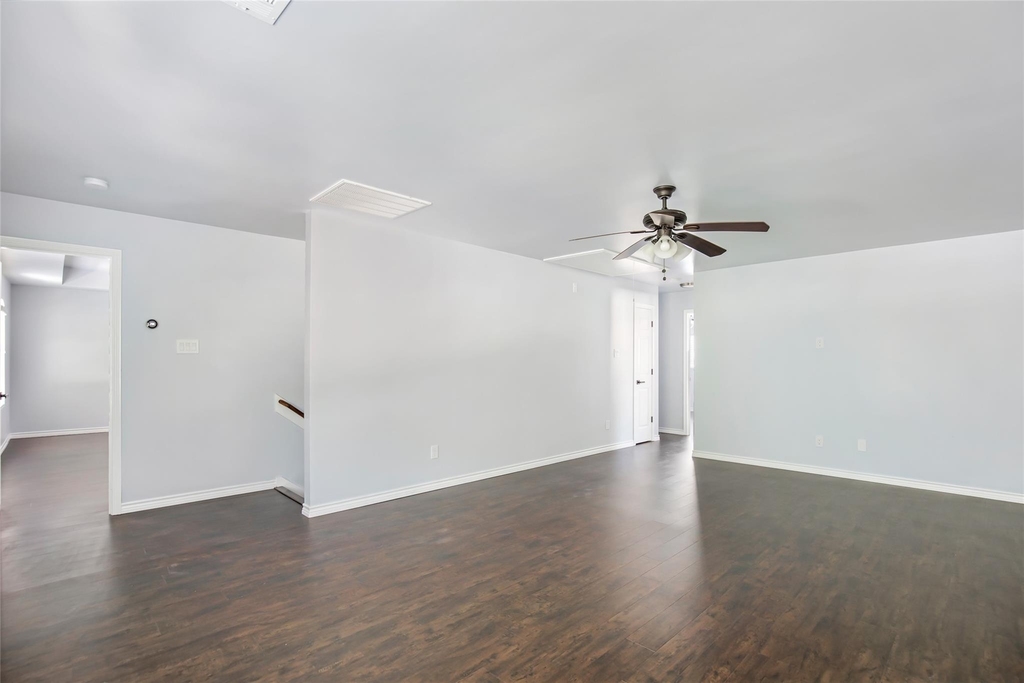 639 Trail Springs Court - Photo 18