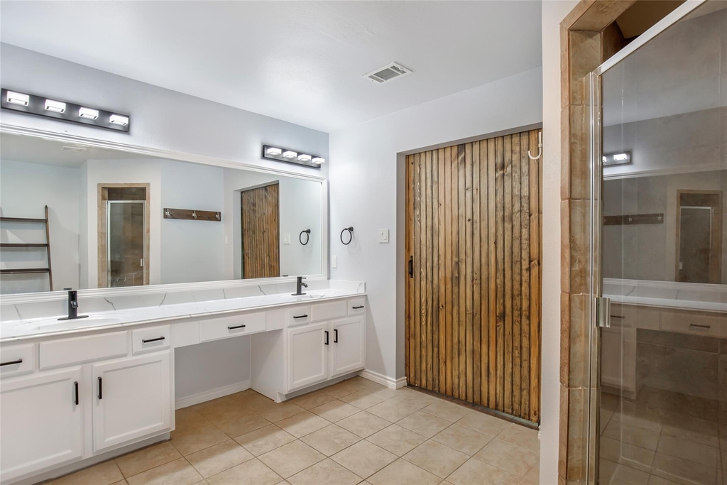 639 Trail Springs Court - Photo 22