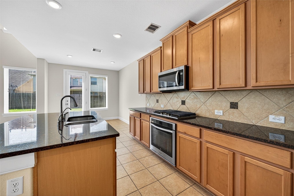 26743 Elrington Pointe Lane - Photo 16