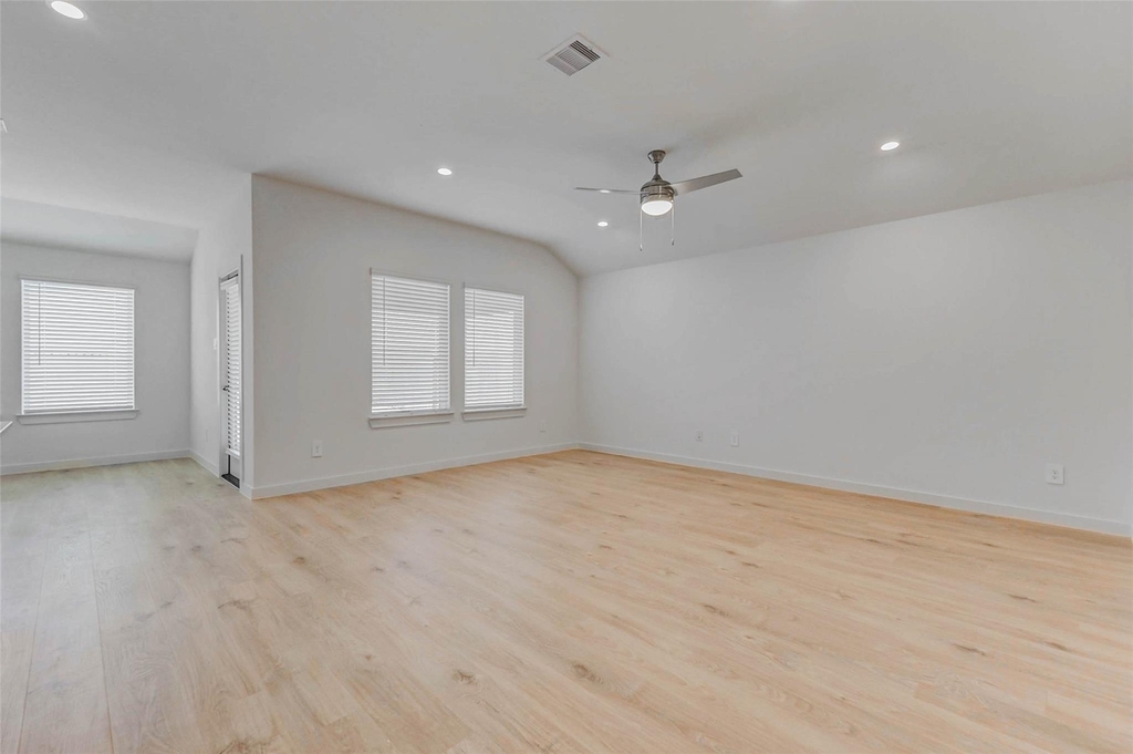 30307 Lighthouse Bluff Lane - Photo 6