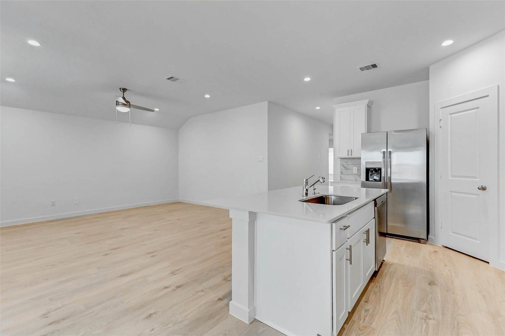 30307 Lighthouse Bluff Lane - Photo 11