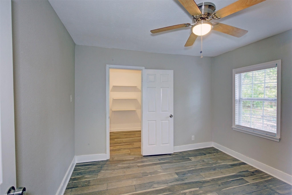 4220 Delhi Street - Photo 16