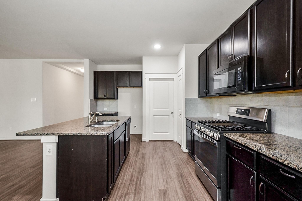 12338 Sabine Point Drive - Photo 6