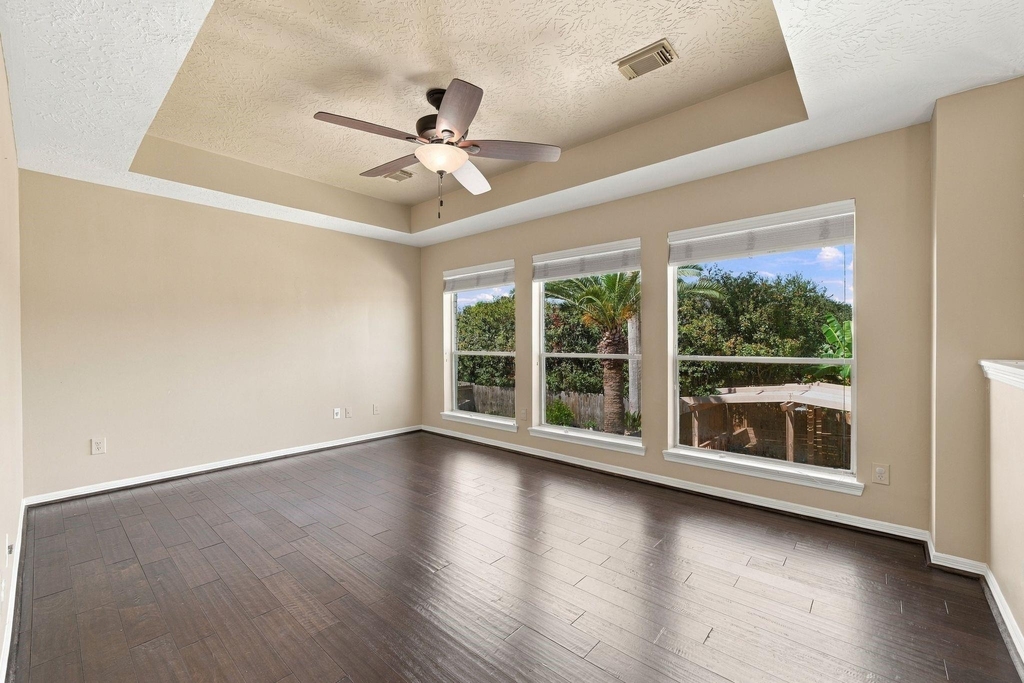 201 Lago Vista Street - Photo 22