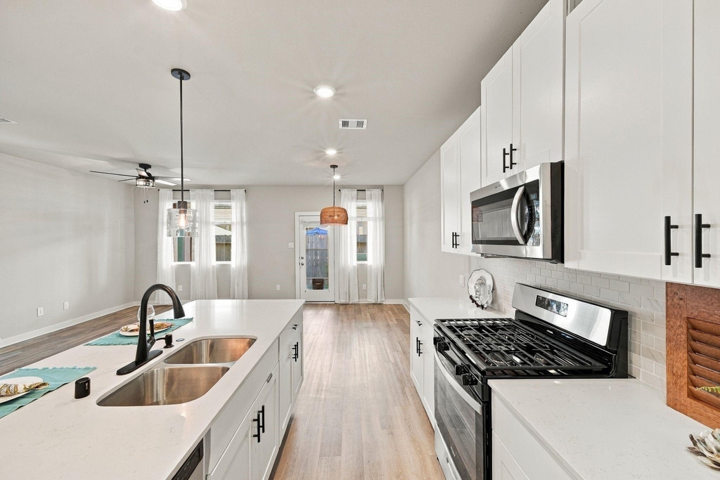 639 Salt Marsh Trail - Photo 7