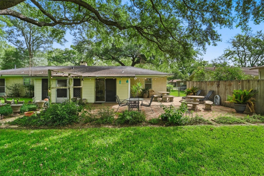 1335 Kathy Avenue - Photo 35