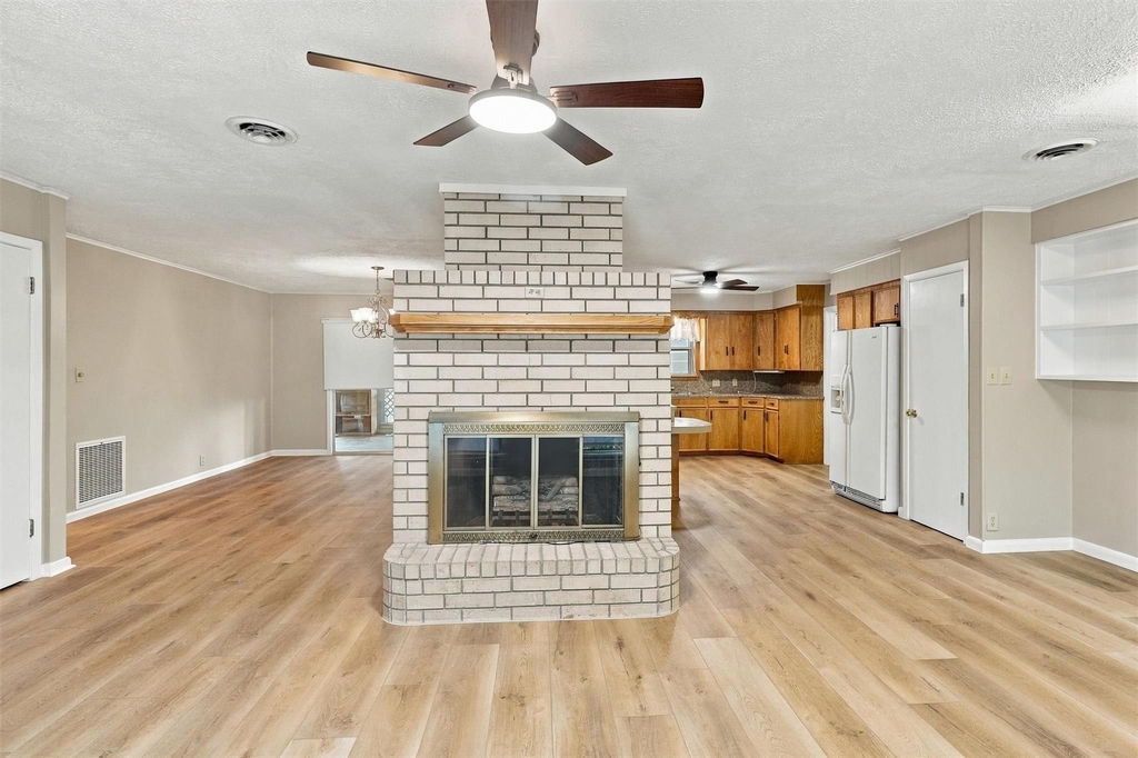 1335 Kathy Avenue - Photo 5