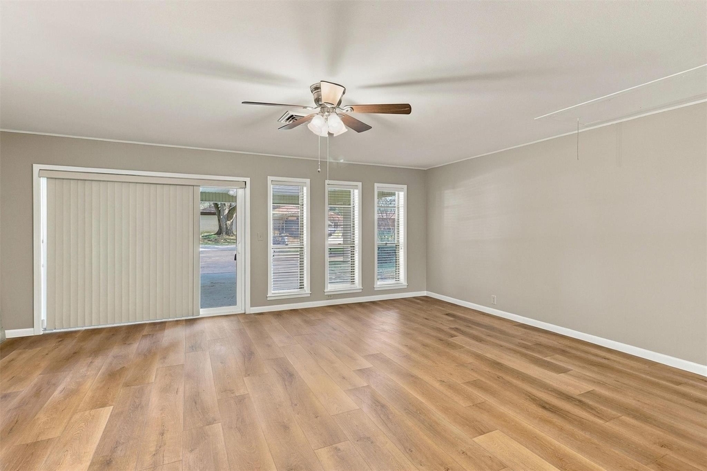 1335 Kathy Avenue - Photo 23