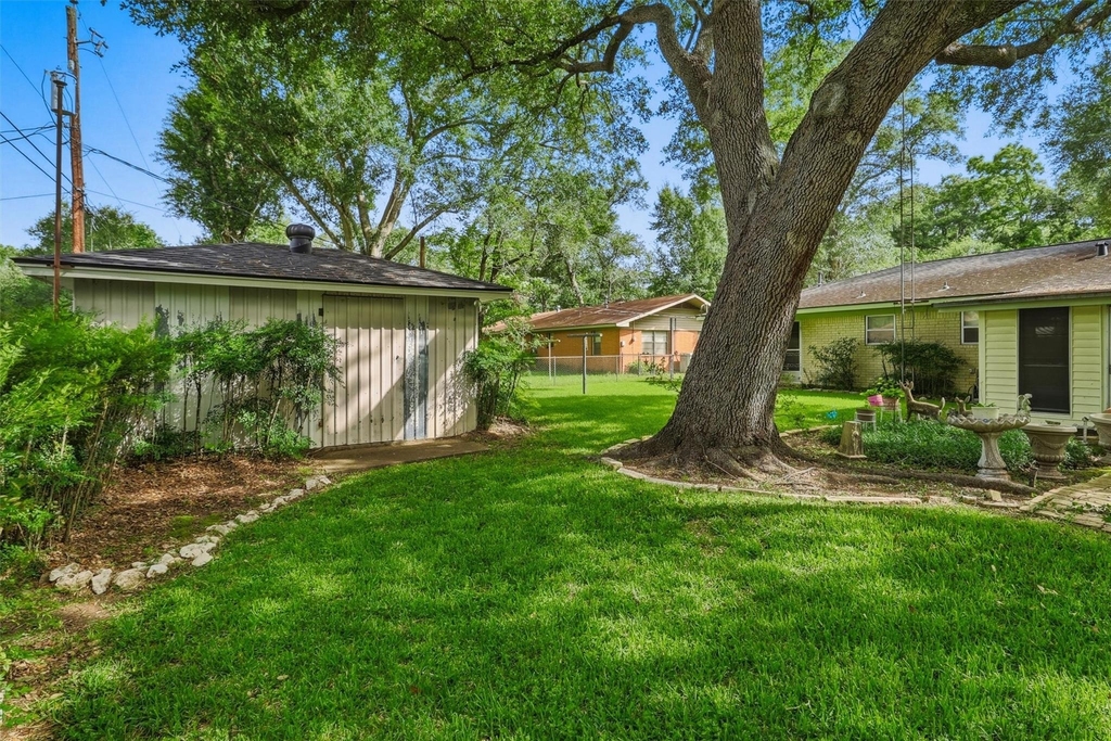 1335 Kathy Avenue - Photo 34