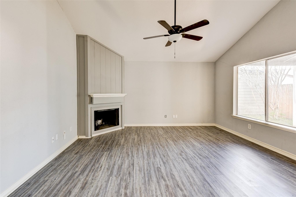 10318 Sommerville Avenue - Photo 13