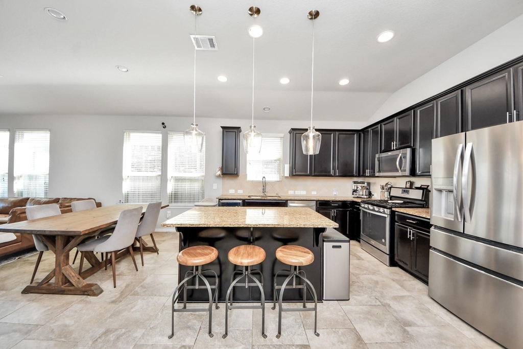 24546 Royal Pike Drive - Photo 5