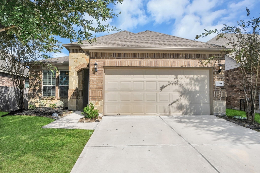 24546 Royal Pike Drive - Photo 1