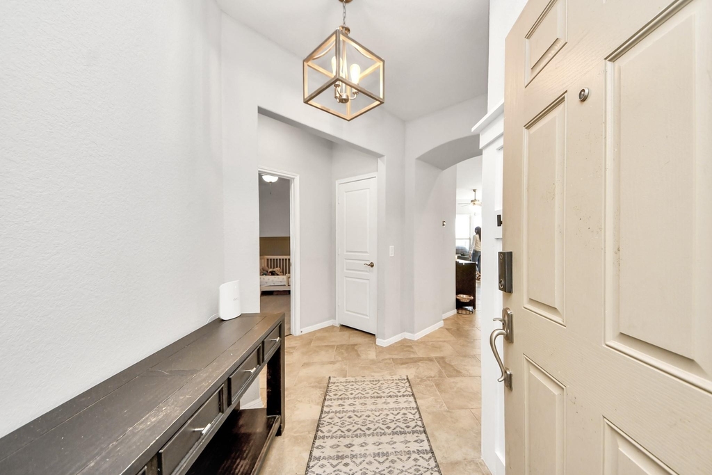 24546 Royal Pike Drive - Photo 3