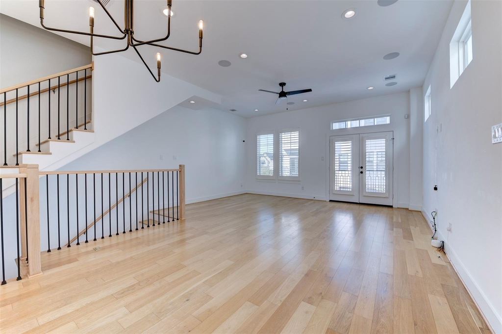 10910 Fire Creek Drive - Photo 16