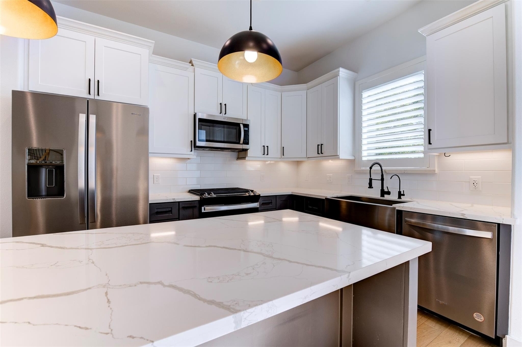 10910 Fire Creek Drive - Photo 21