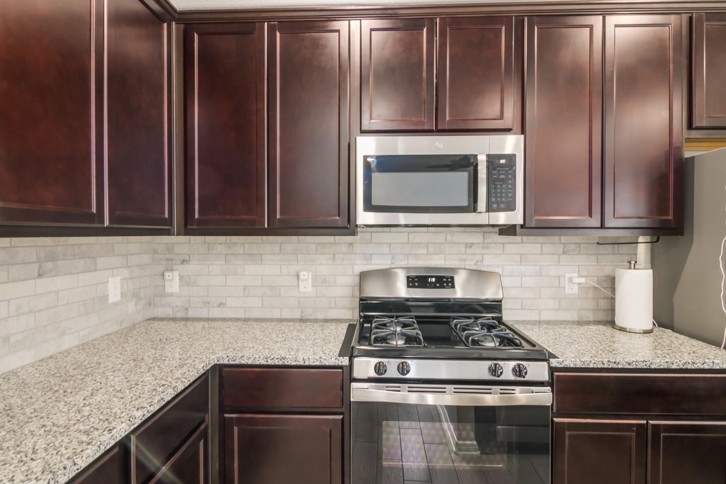 517 N 6th Street - Photo 6