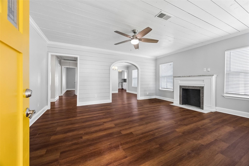 5526 Truett Street - Photo 2