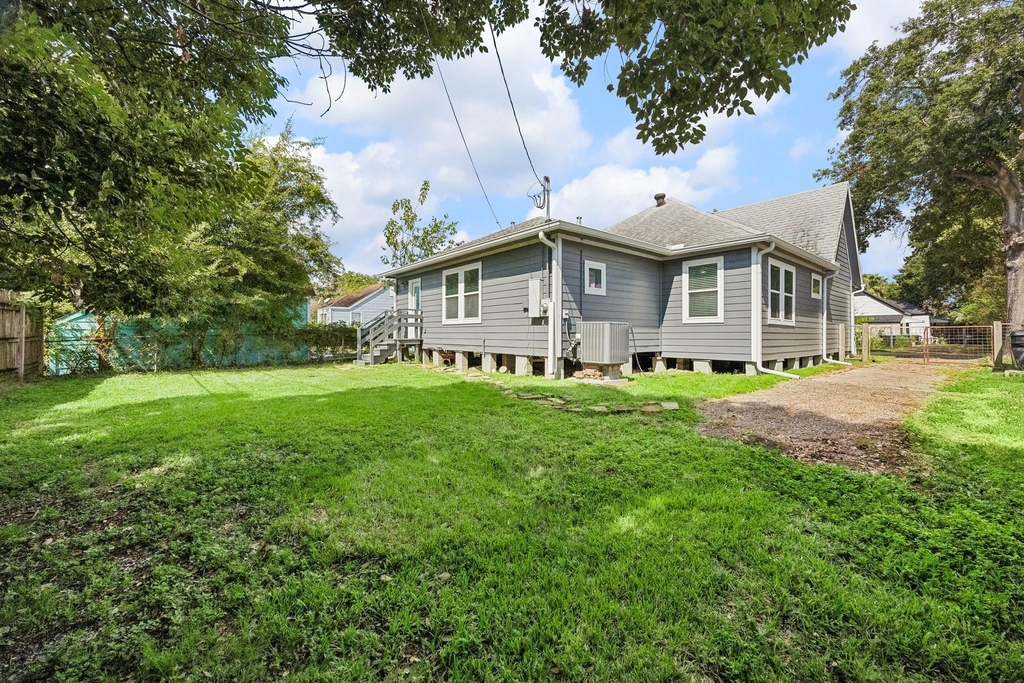 5526 Truett Street - Photo 17
