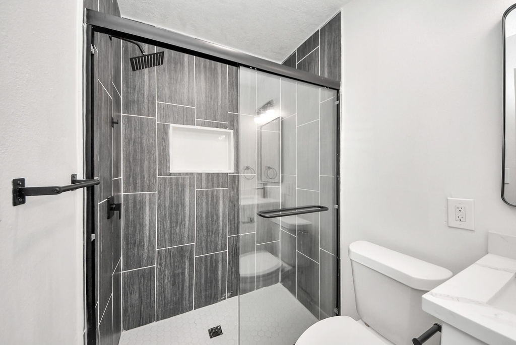 9610 Westview Drive - Photo 12