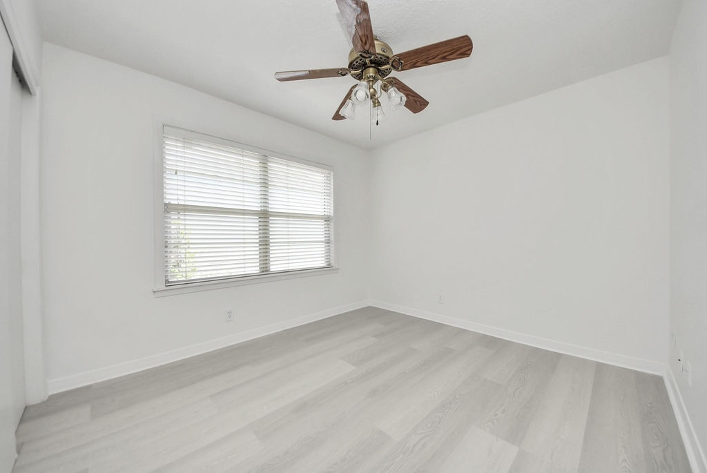 9610 Westview Drive - Photo 30
