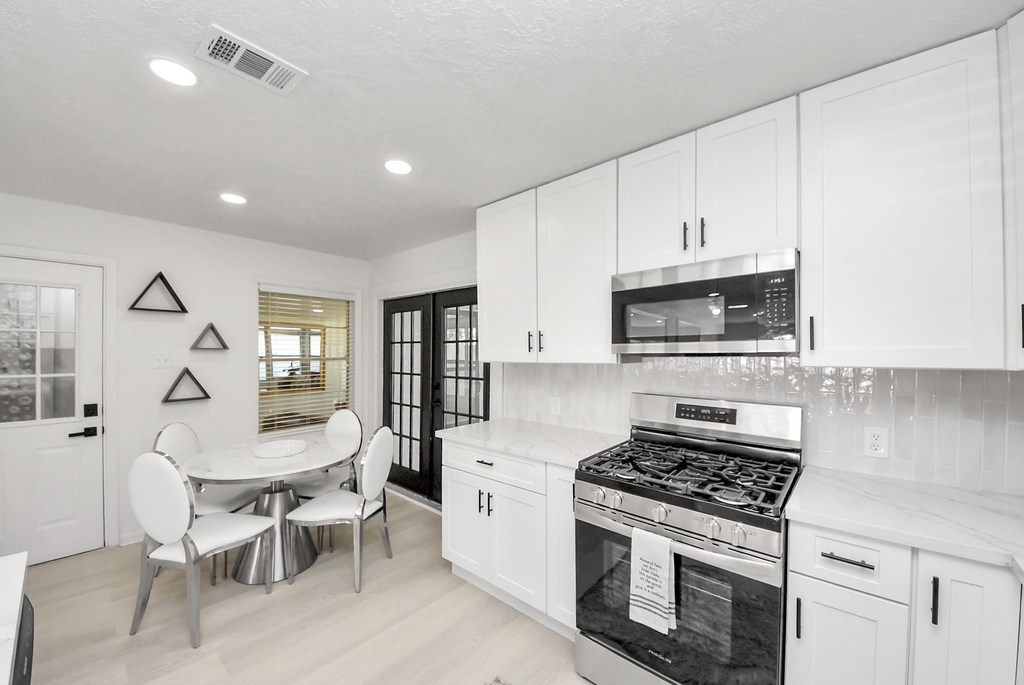 9610 Westview Drive - Photo 20