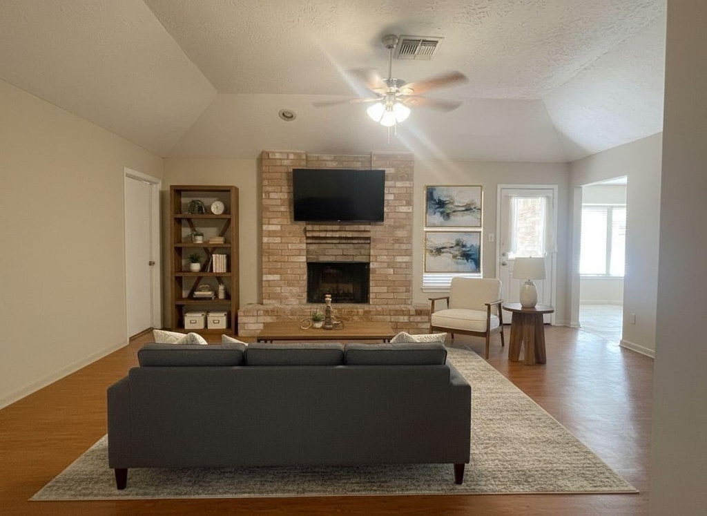 1922 Havenhouse - Photo 4