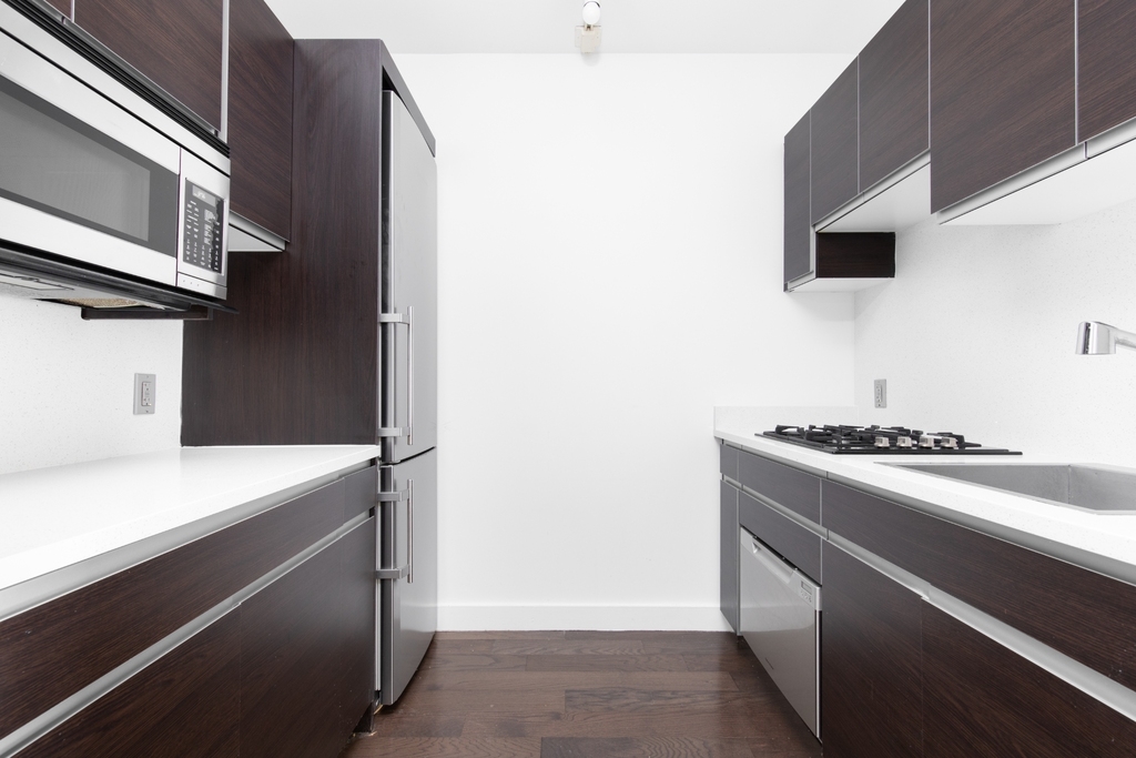 116 John Street - Photo 4