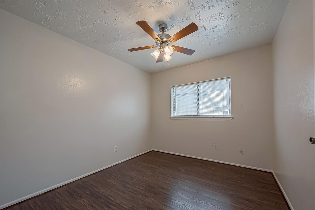 24010 Silversmith Lane - Photo 20